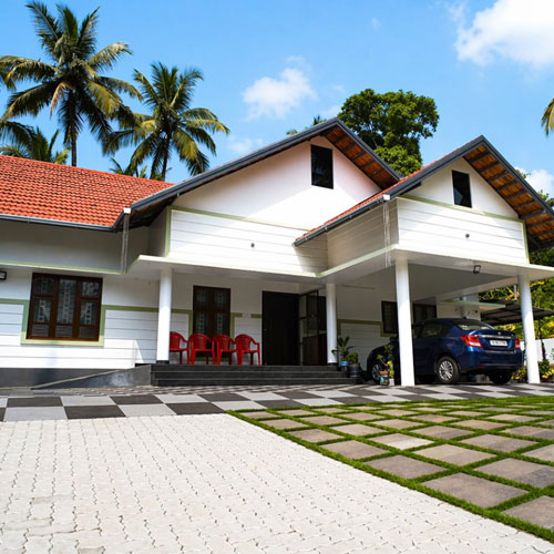 Thayyil Constructions delivers reliable construction and real estate solutions, 
